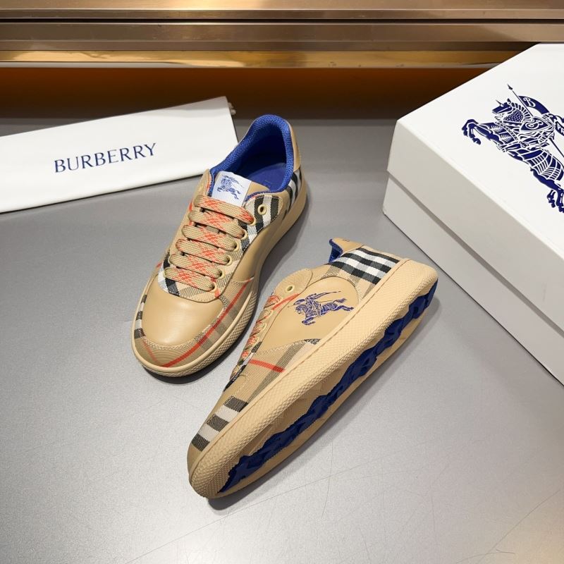 Burberry Low Shoes